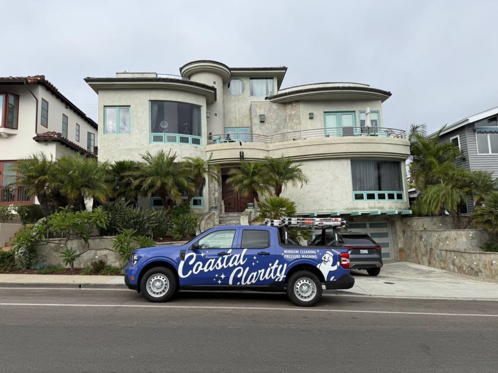 Sparkling clean windows after a Coastal Clarity service